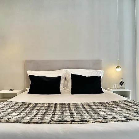 Centrally Located In Oporto