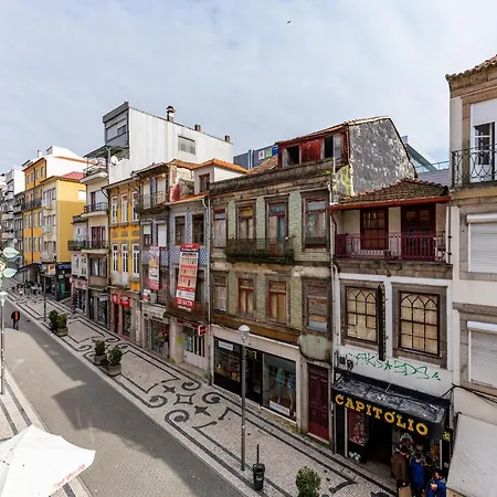 Centrally Located In Lejlighed *