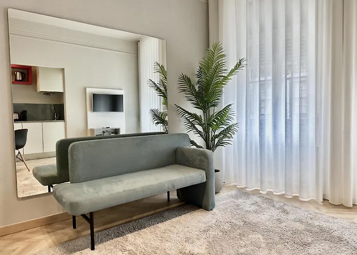 Centrally Located In * Oporto